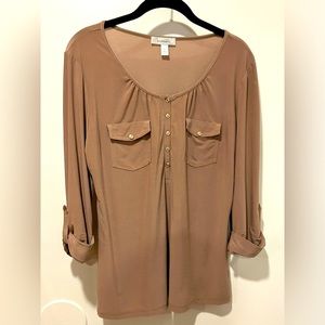 Tan 3/4 Sleeve Top
